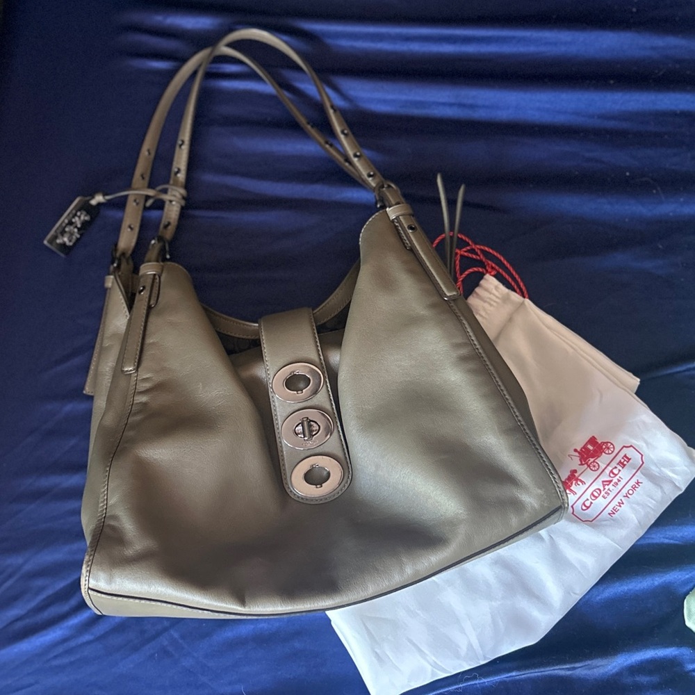Coach Olive Green Leather Shoulder Handbag #C1482-32325